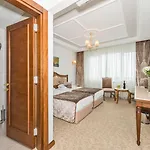 Ξενοδοχείο Antis Hotel-special Category 4*