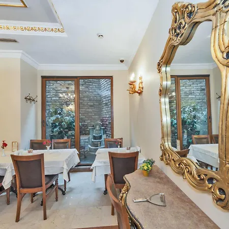Antis Hotel-special Category 4* Isztambul
